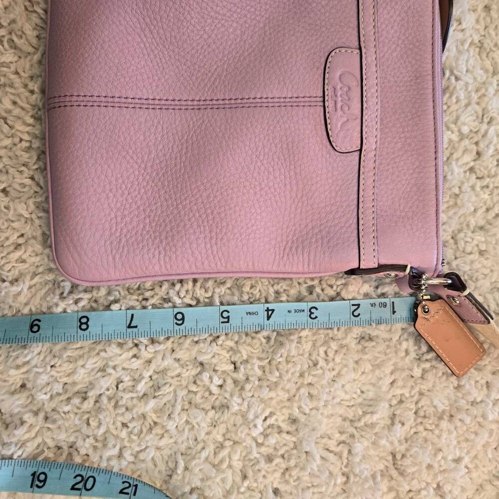 Coach Legacy Lilac Swing Pack Shoulder Crossbody Bag Purse - Picture 8 of 11